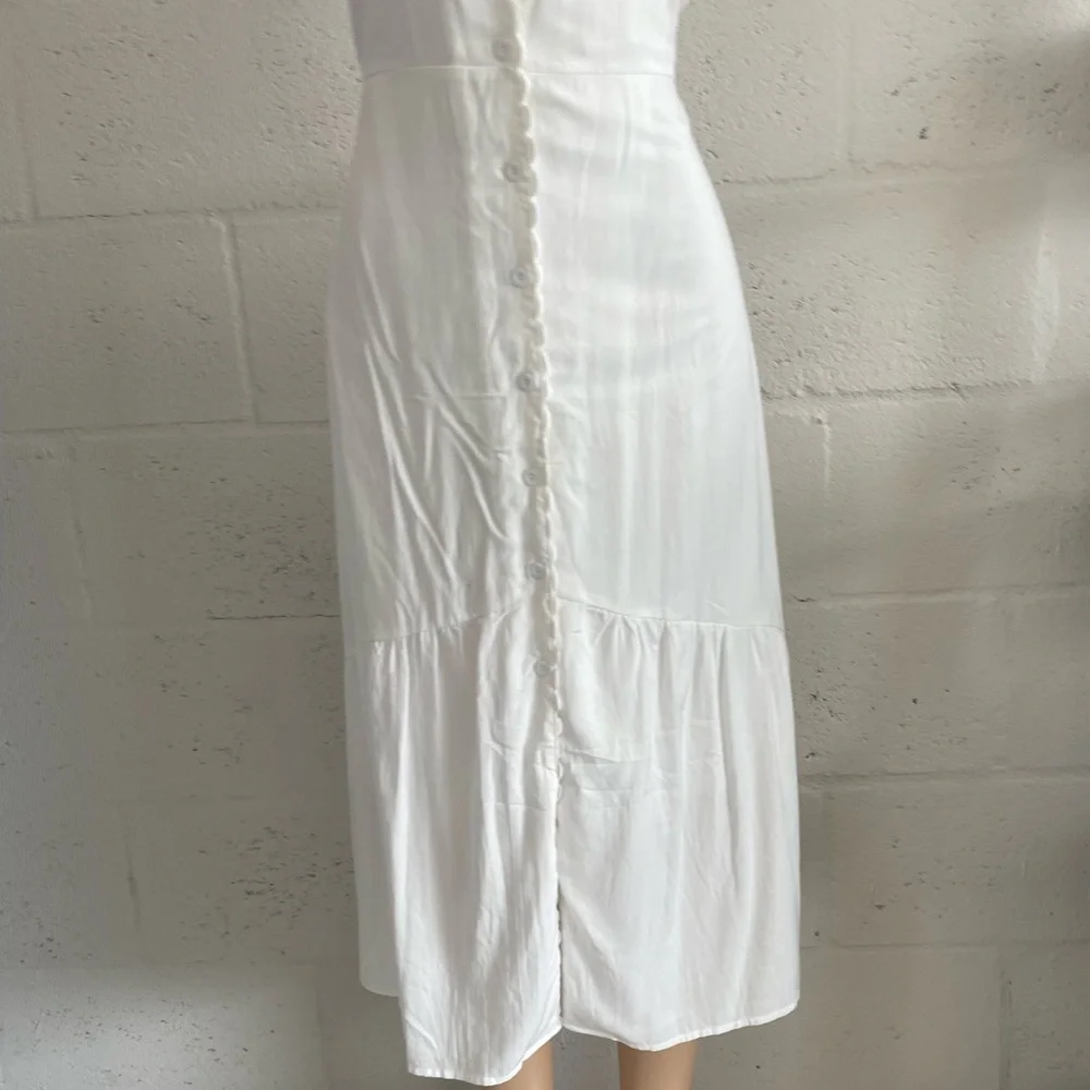 Rihoas white dress - Picture 4 of 8